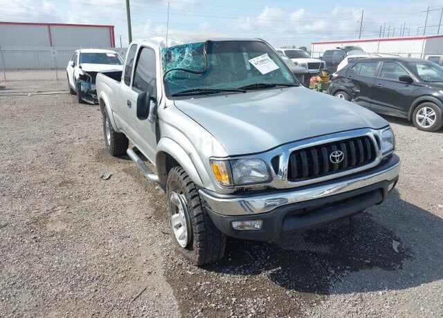 2002 TOYOTA Tacoma