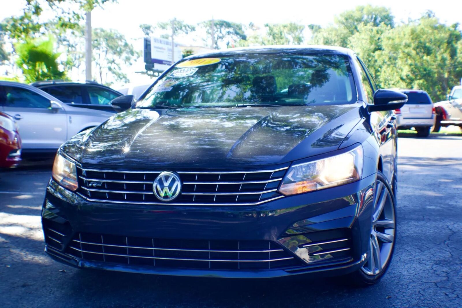 2017 VOLKSWAGEN Passat