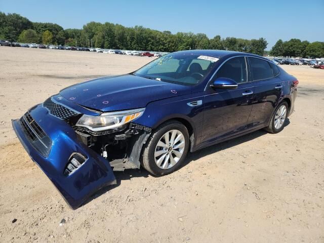 2018 KIA Optima