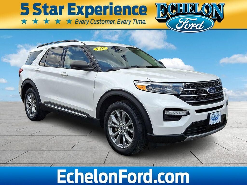 2021 FORD Explorer
