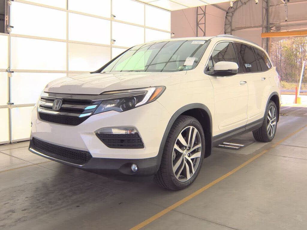 2017 HONDA Pilot
