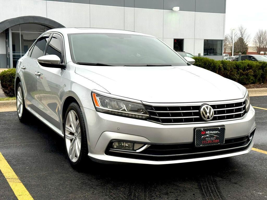 2018 VOLKSWAGEN Passat