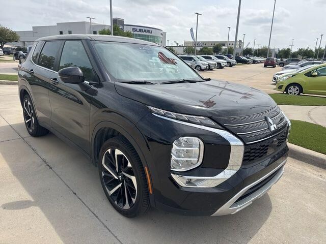 2024 MITSUBISHI Outlander