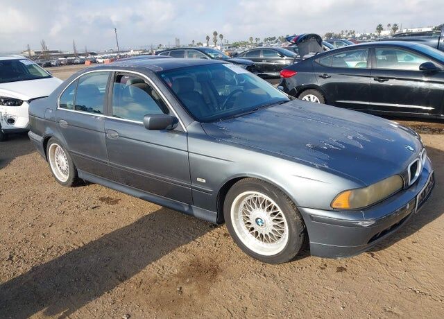 2001 BMW 5 Series
