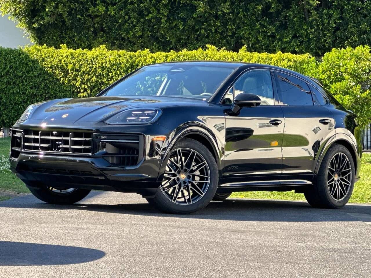 2026 PORSCHE Cayenne