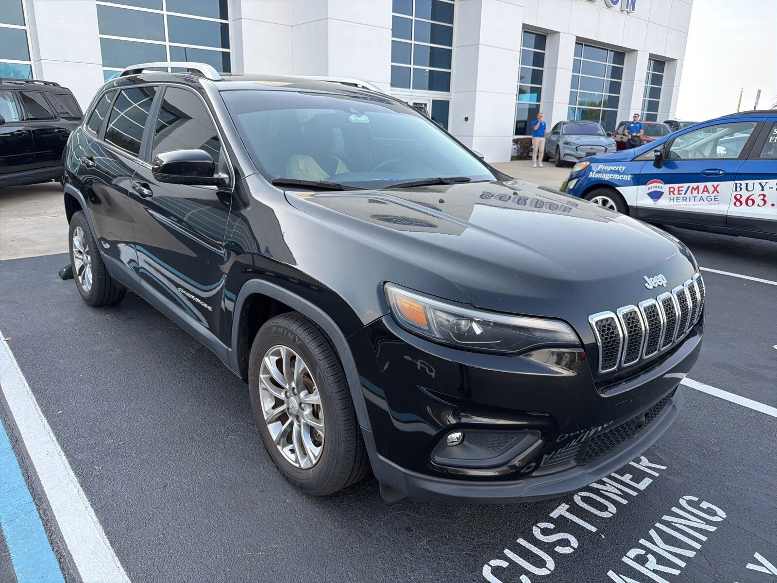 2021 JEEP Cherokee