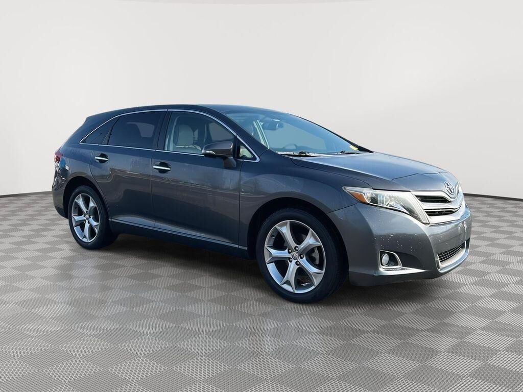 2013 TOYOTA Venza