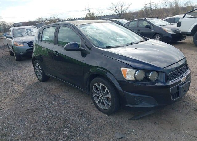 2012 CHEVROLET Sonic