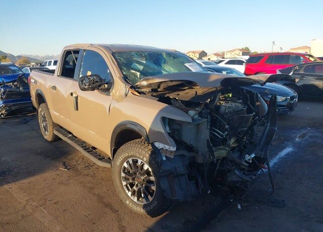2021 Nissan Titan