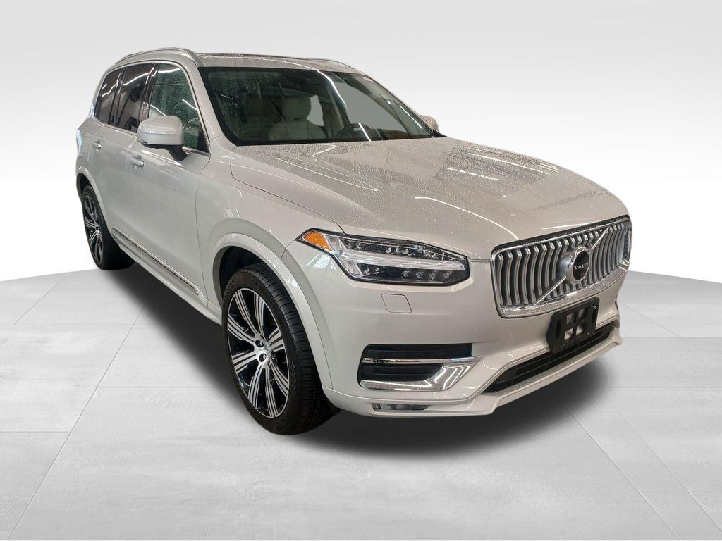 2021 VOLVO XC90