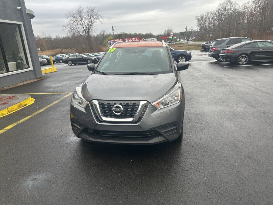 2019 NISSAN Kicks
