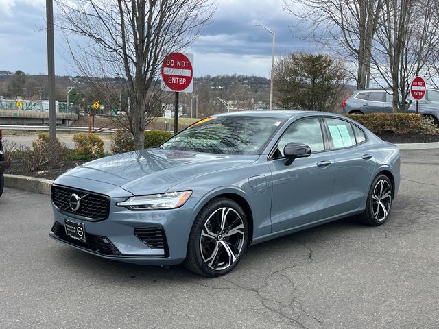 2023 VOLVO S60