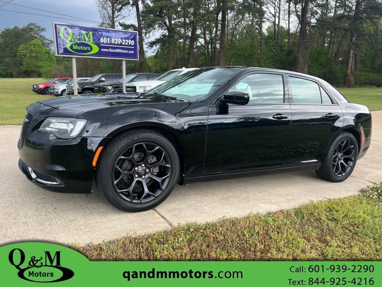 2019 CHRYSLER 300