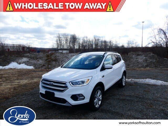 2017 FORD Escape