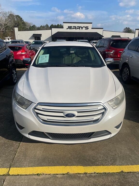 2014 FORD Taurus