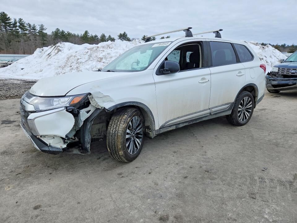 2020 MITSUBISHI Outlander