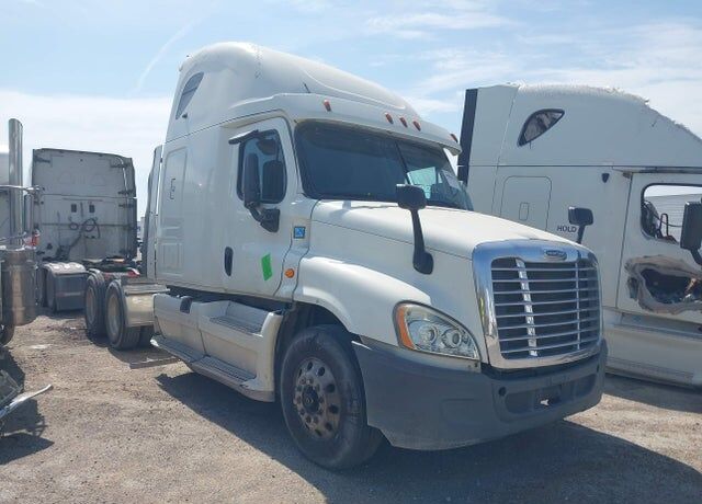 2016 FREIGHTLINER Cascadia