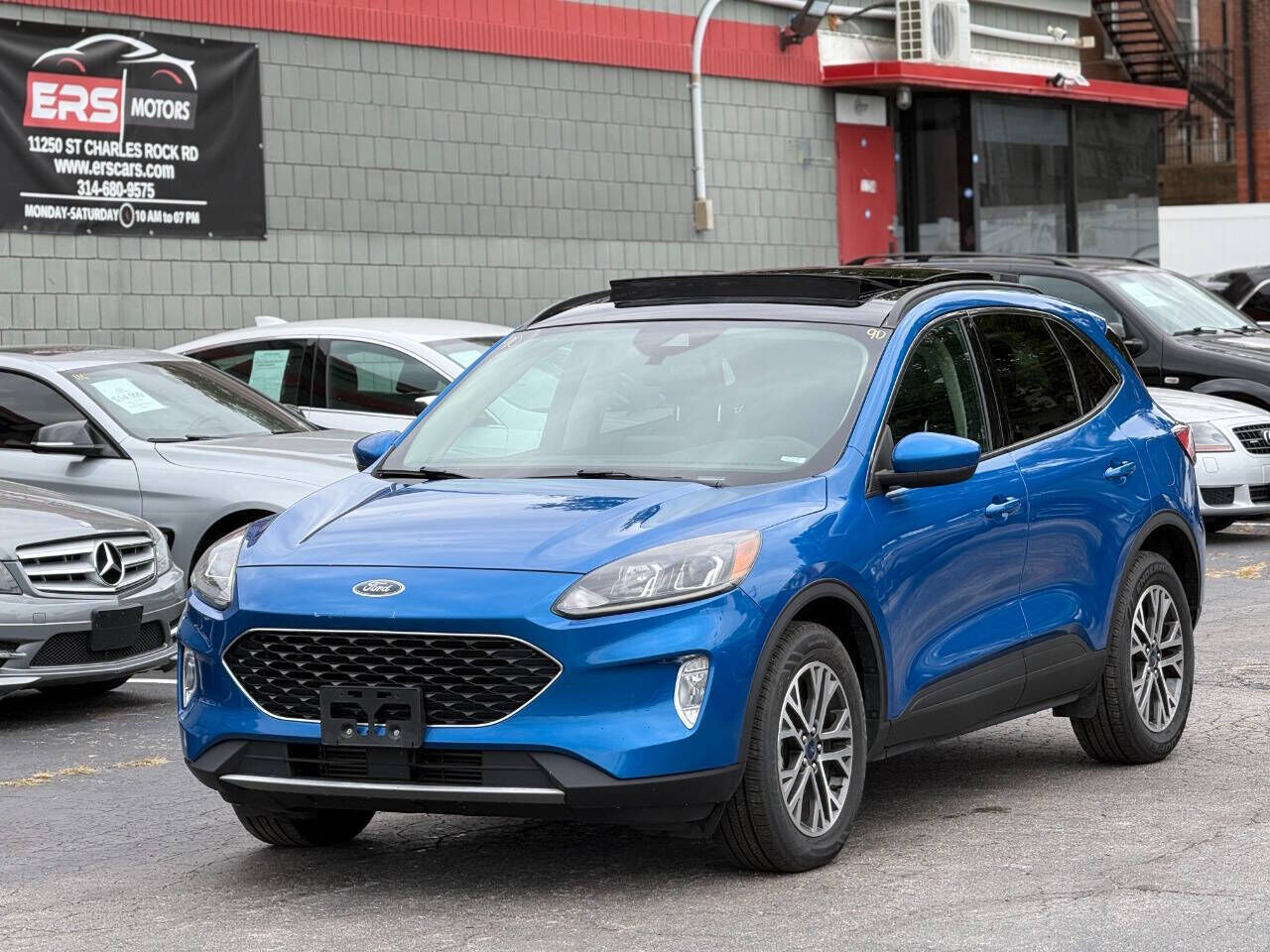 2020 FORD Escape