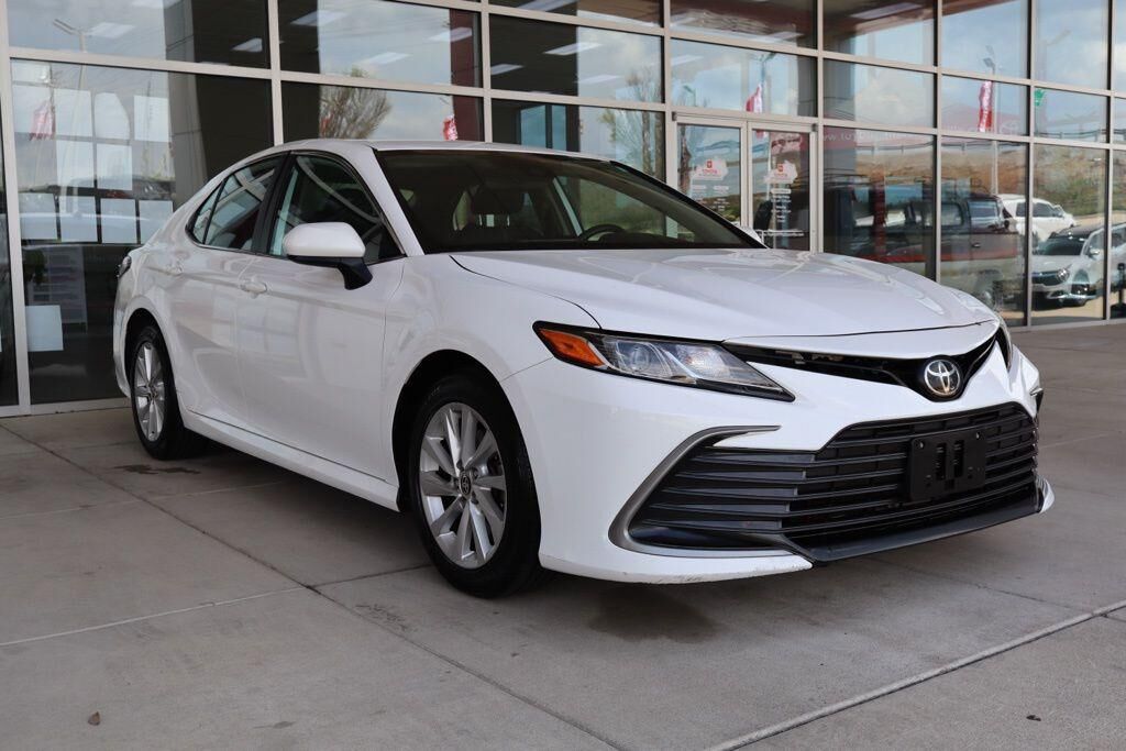 2021 TOYOTA Camry
