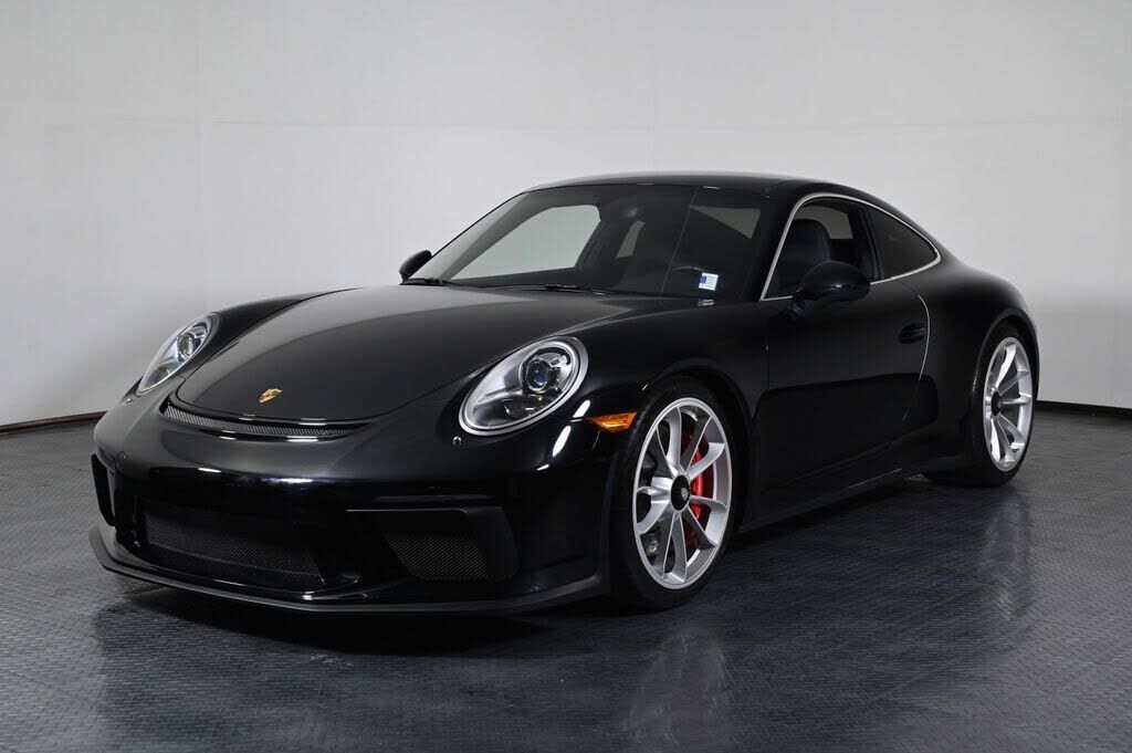 2018 PORSCHE 911