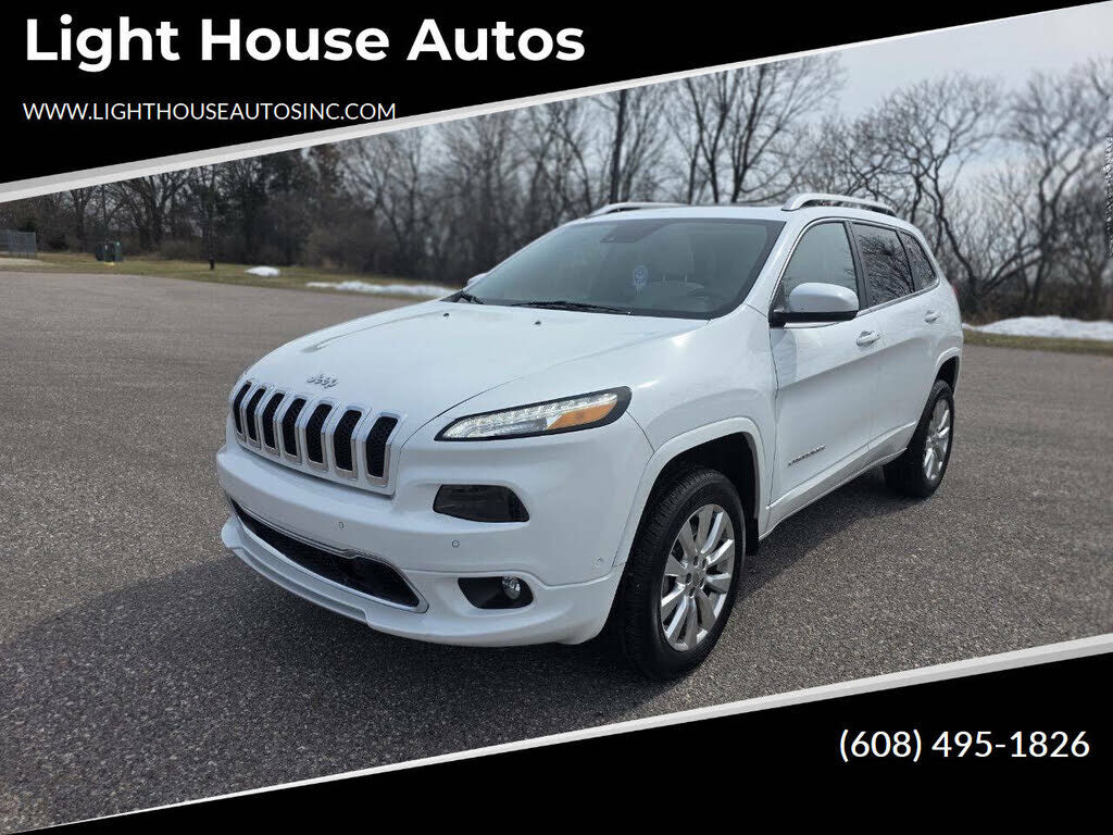 2017 JEEP Cherokee