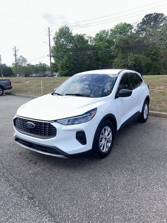 2023 FORD Escape