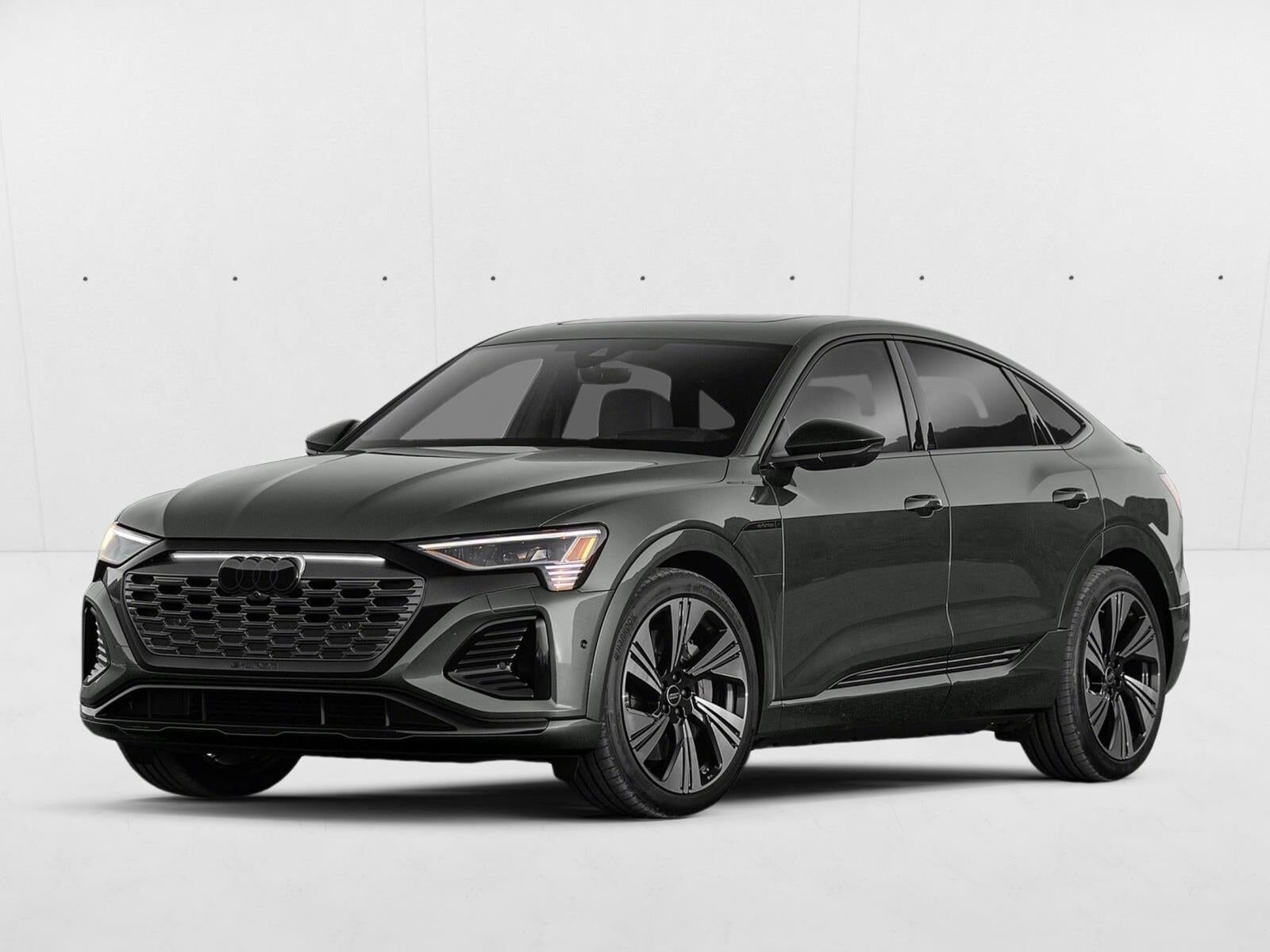 2024 AUDI Q8