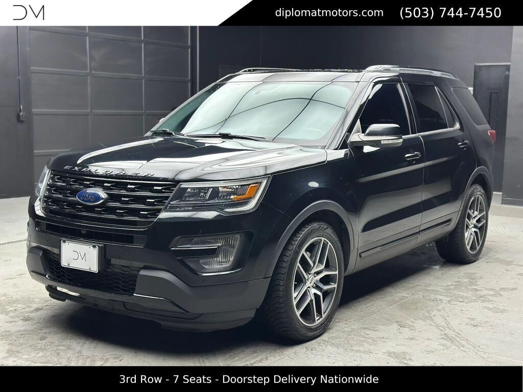 2017 FORD Explorer