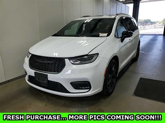 2025 CHRYSLER Pacifica