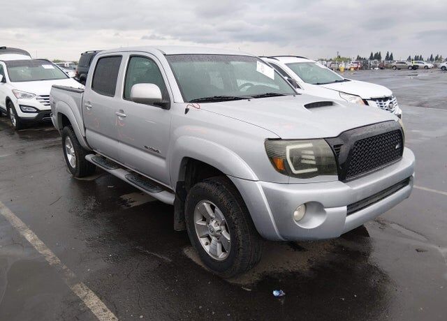 2010 TOYOTA Tacoma