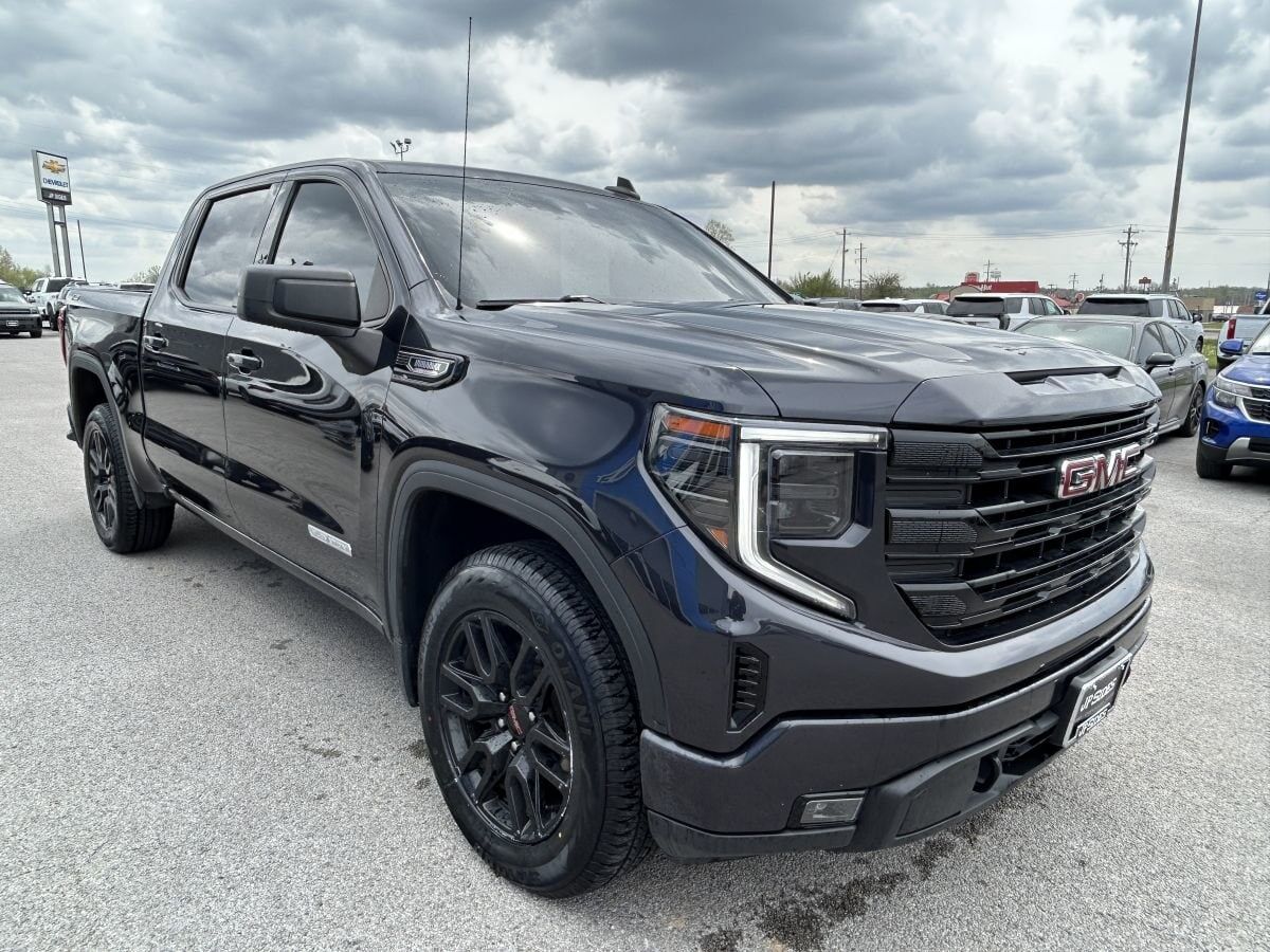 2023 GMC Sierra
