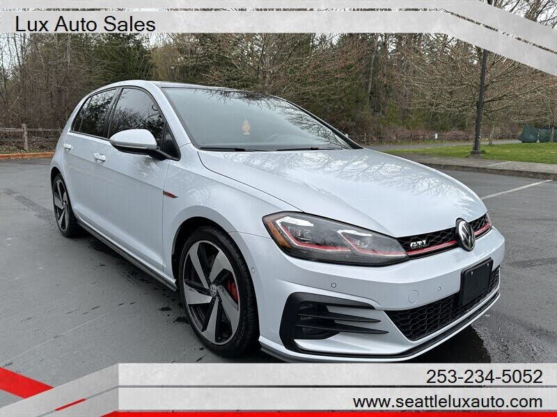 2018 VOLKSWAGEN Golf GTI