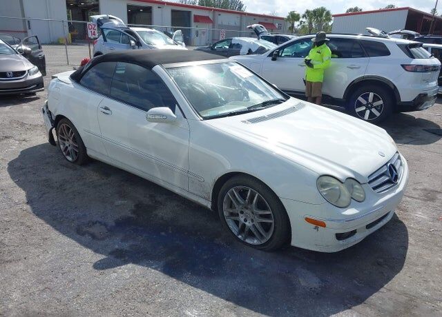 2009 MERCEDES-BENZ CLK-Class
