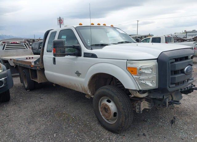 2015 FORD F-350