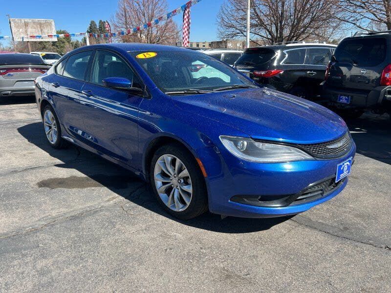 2015 CHRYSLER 200