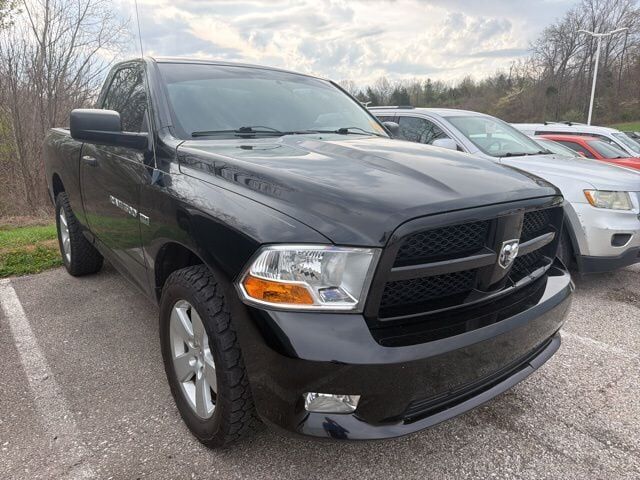 2012 DODGE Ram