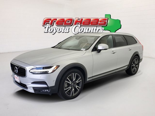 2017 VOLVO V90CC
