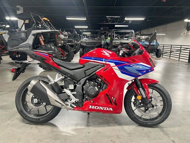 2025 HONDA CB