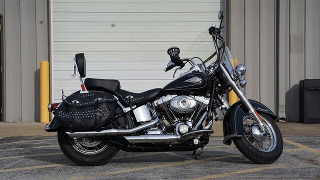 2011 HARLEY DAVIDSON Heritage Softail Classic