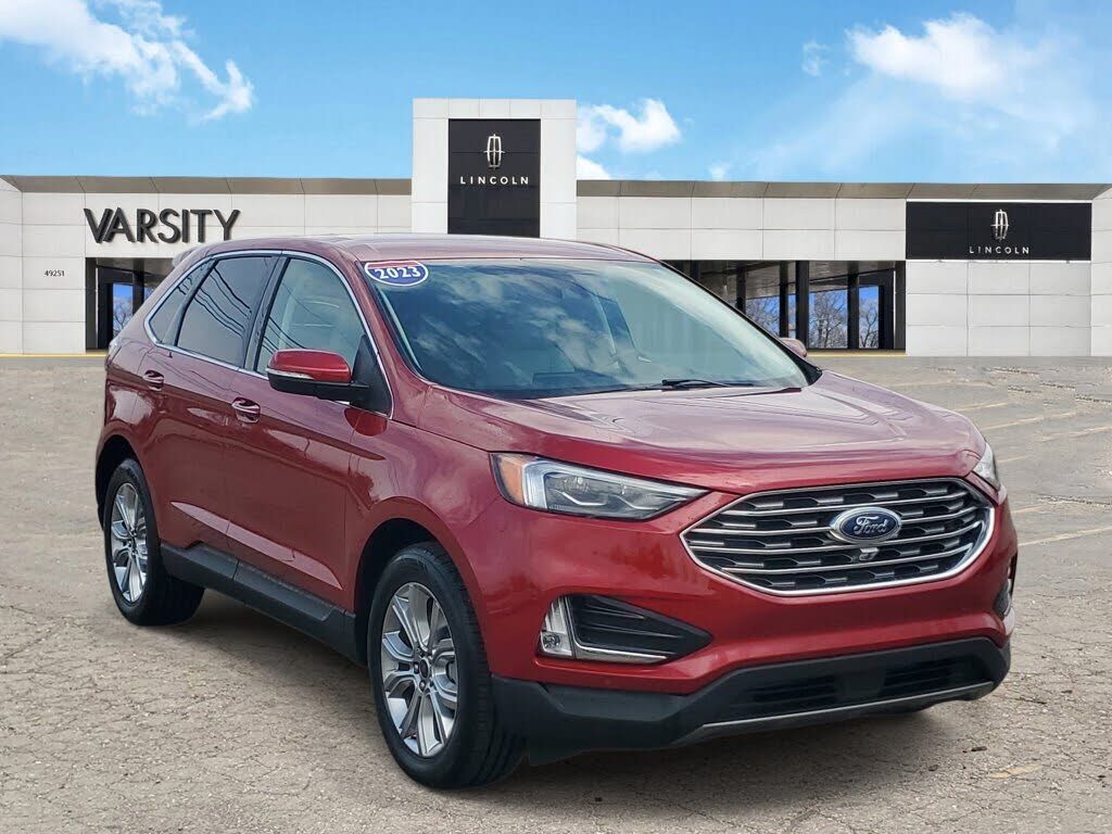 2023 FORD Edge