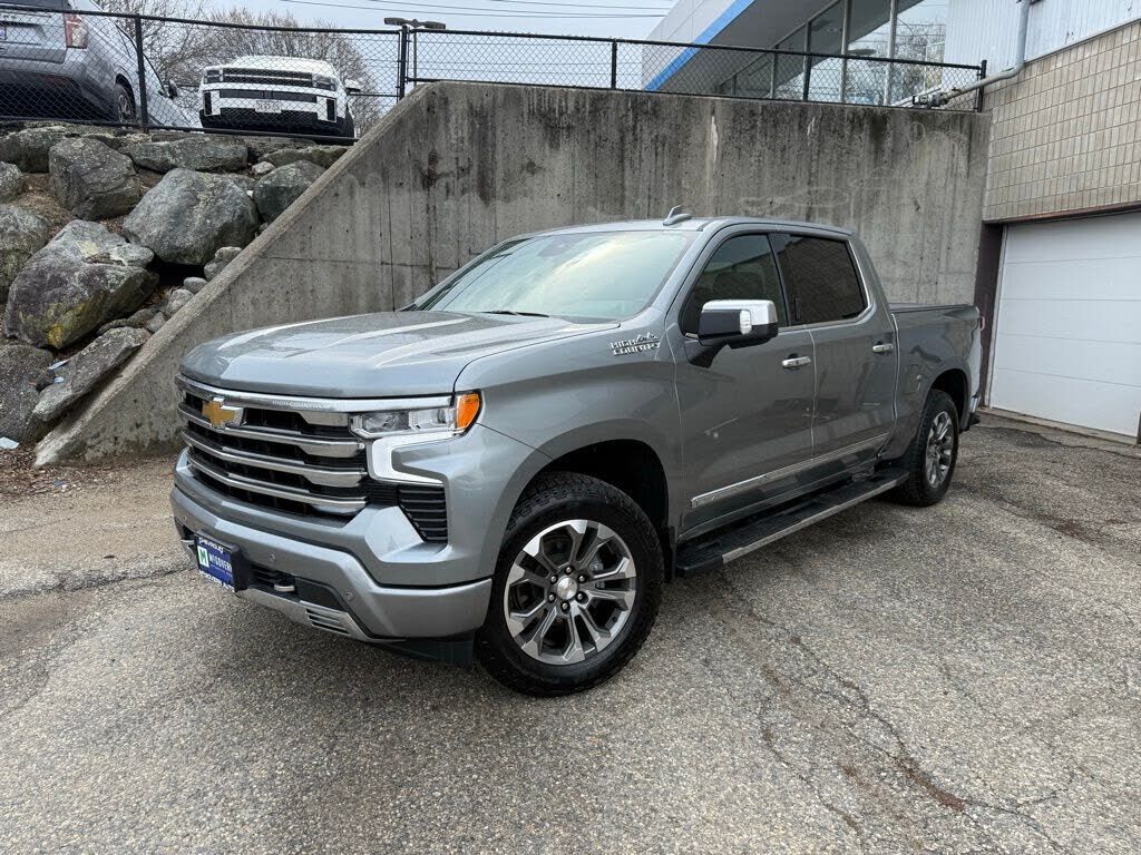 2024 CHEVROLET Silverado