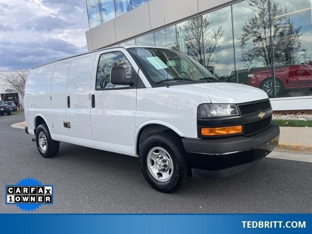 2022 CHEVROLET Express
