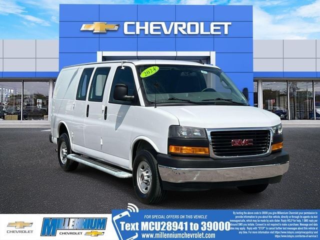 2024 GMC Savana