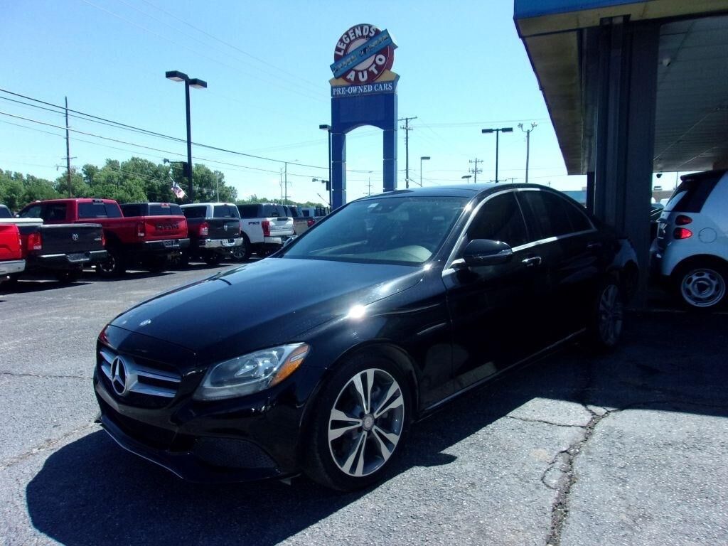 2017 MERCEDES-BENZ C-Class