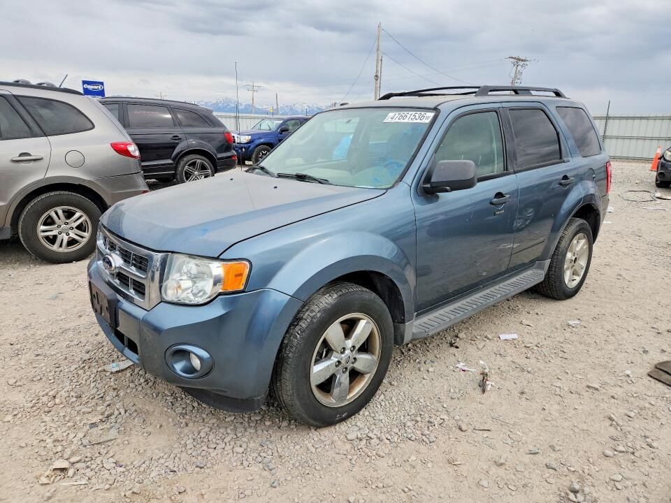 2010 FORD Escape