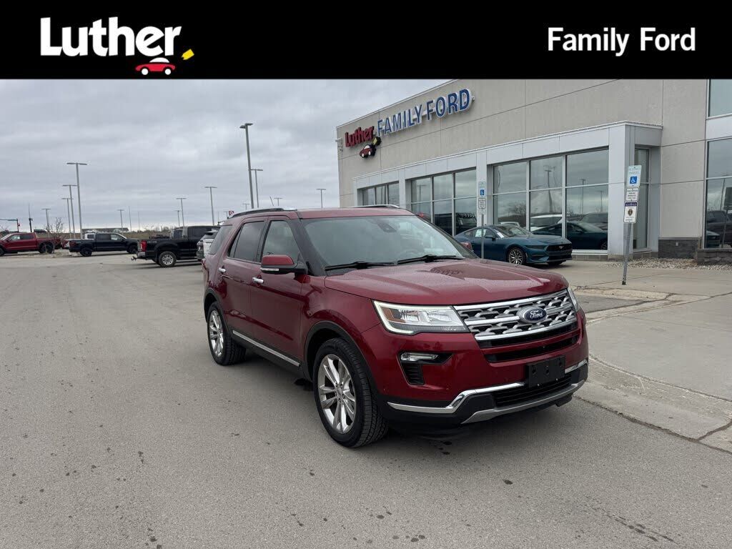 2019 FORD Explorer