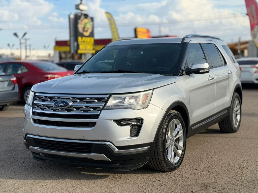 2019 FORD Explorer