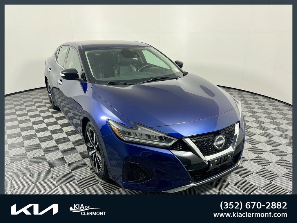 2023 NISSAN Maxima