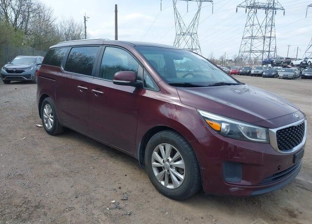 2016 KIA Sedona