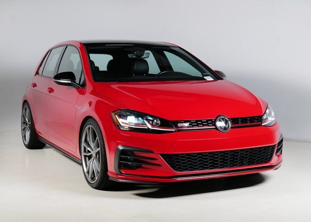 2021 VOLKSWAGEN Golf GTI